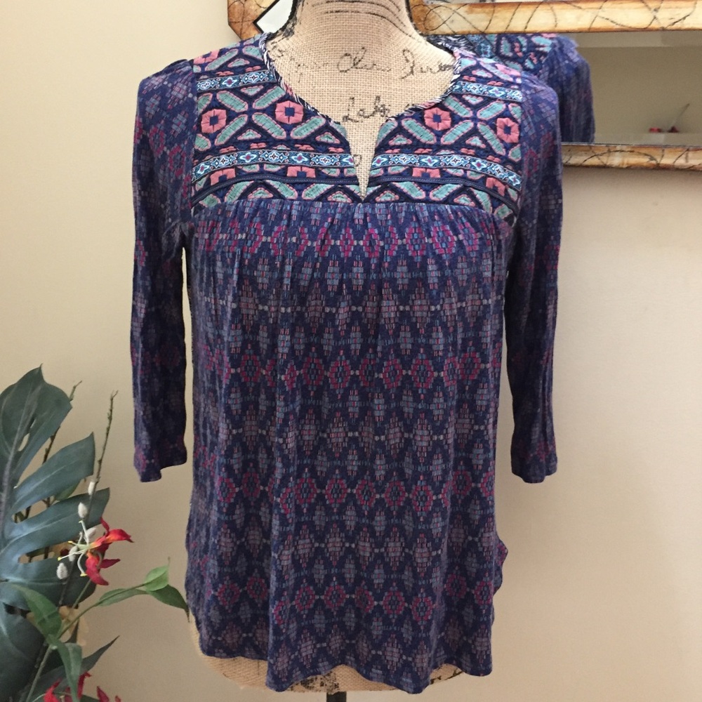 👒Anthro-One September-crochet embellished tunic